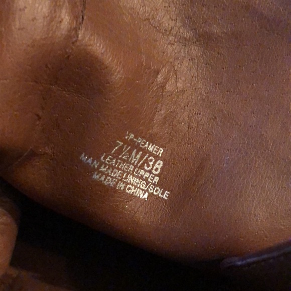 🥾Vince Camuto Belt & buckle wrapped classic low stacked heel ankle boots - Picture 6 of 14